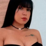 Jovem é assassinada a tiros em praça pública no Maranhão
