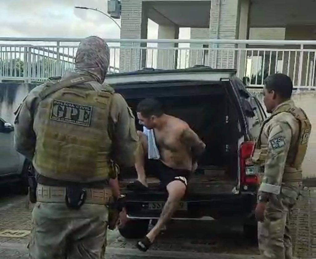 Líder de facção criminosa de Porto Alegre é preso no