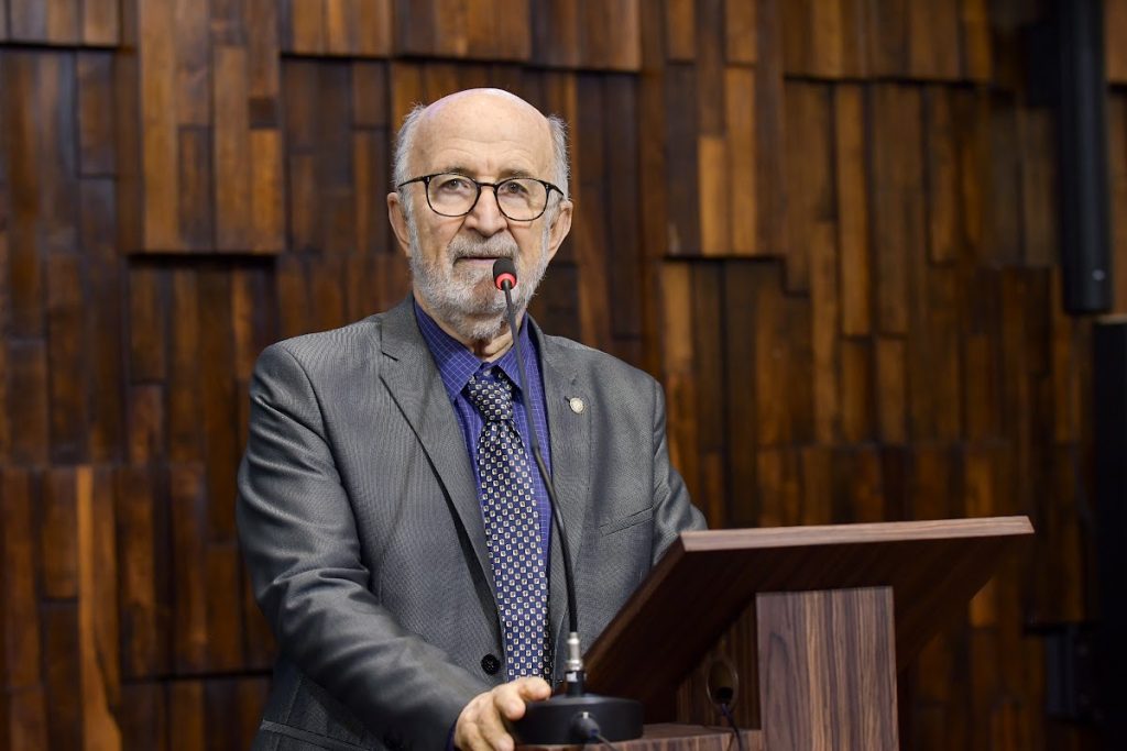 Luiz Paulo critica ataques de Cláudio Castro a conselheiro do