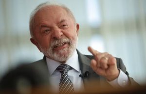 Lula diz que só falará com Trump se sentir disposição