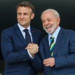 Lula fala com Macron ao telefone e articula reação internacional
