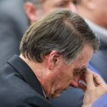 Maioria dos brasileiros vê Bolsonaro envolvido em tentativa de golpe,