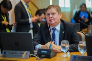 Marcelo Poeta propõe programa de educação aberta para idosos em