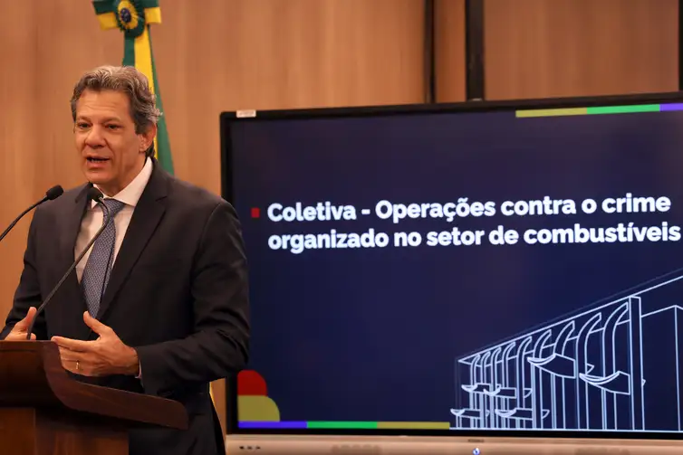 Megaoperações miram fraudes no setor de combustíveis e desarticulam esquema