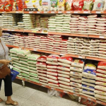 Mercados do Rio terão que separar produtos similares dos originais