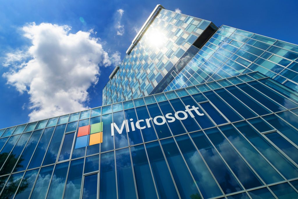 Microsoft é processada nos EUA por forçar ‘aposentadoria’ do Windows