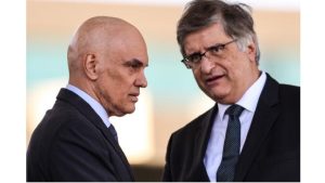 Moraes dá até segunda-feira para posicionamento sobre prisão domiciliar de
