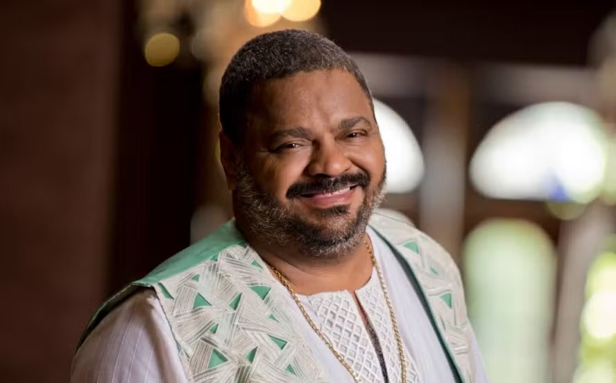 Morre o sambista Arlindo Cruz, aos 66 anos