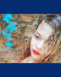 Mulher é morta e amiga baleada por homem em bicicleta