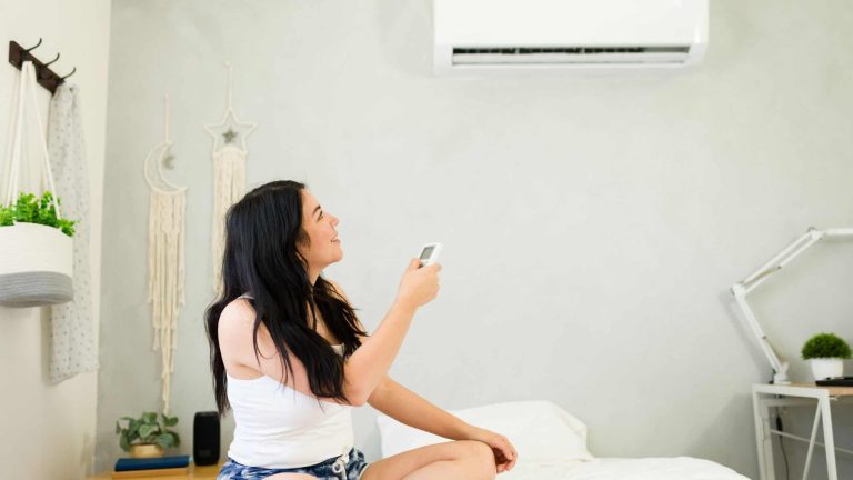 O ar-condicionado pode te deixar doente? Especialista responde