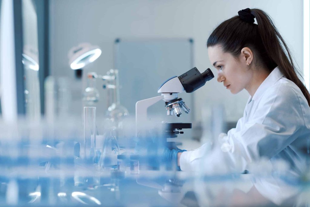 O que é um cientista e o que exatamente ele