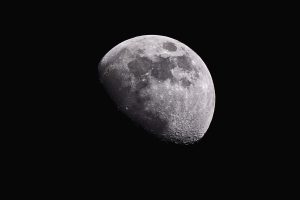 Olhar Espacial: o dia que a Lua foi ‘partida em