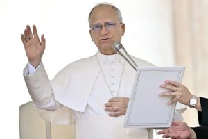 Papa Leão XIV convoca fiéis ao jejum e à oração