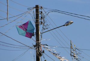 Pipa na rede elétrica causa aumento de 33% em ocorrências