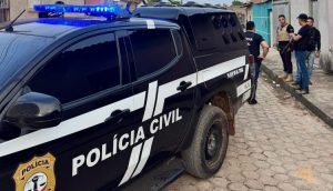 Polícia prende suspeitos de homicídio e apreende armas e drogas