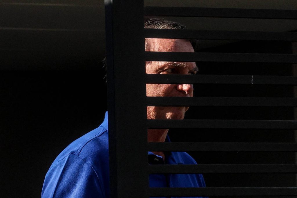 Possível prisão de Bolsonaro deve ocorrer na PF ou Papuda