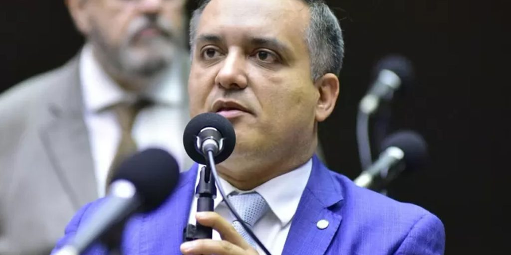 Prefeito de São Bernardo do Campo (SP) é afastado após