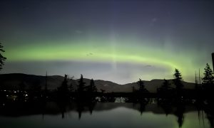 Previsão confirmada! Auroras iluminam os céus do norte – veja