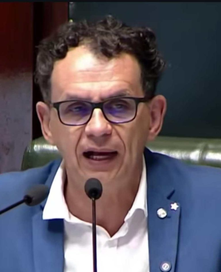 Reimont aciona Conselho Tutelar após deputada bolsonarista levar filha de