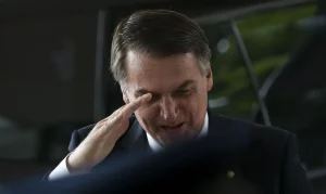 Relatório da PF diz que Bolsonaro movimentou R$ 30,5 milhões