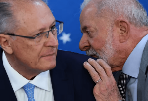 Reunião no Planalto deve definir hoje pacote contra tarifaço dos