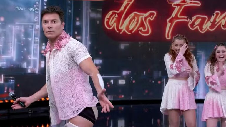 Rodrigo Faro mostra o bumbum no Domingão e deixa Luciano
