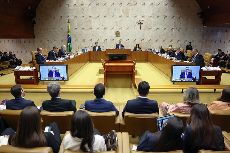 STF mantém cobrança da Cide sobre remessas ao exterior e