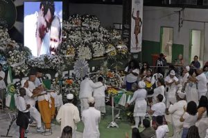 Sambista perfeito: Arlindo é celebrado com festa no Império Serrano