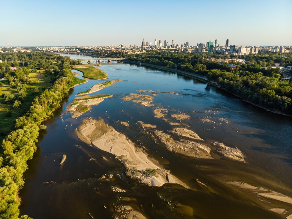 Seca severa faz rio da Europa atingir menor nível da