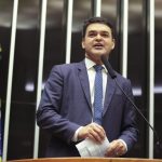 Senado vai ouvir big techs após denúncias de Felca sobre