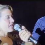 Soraya Thronicke é vaiada em show do Roupa Nova após