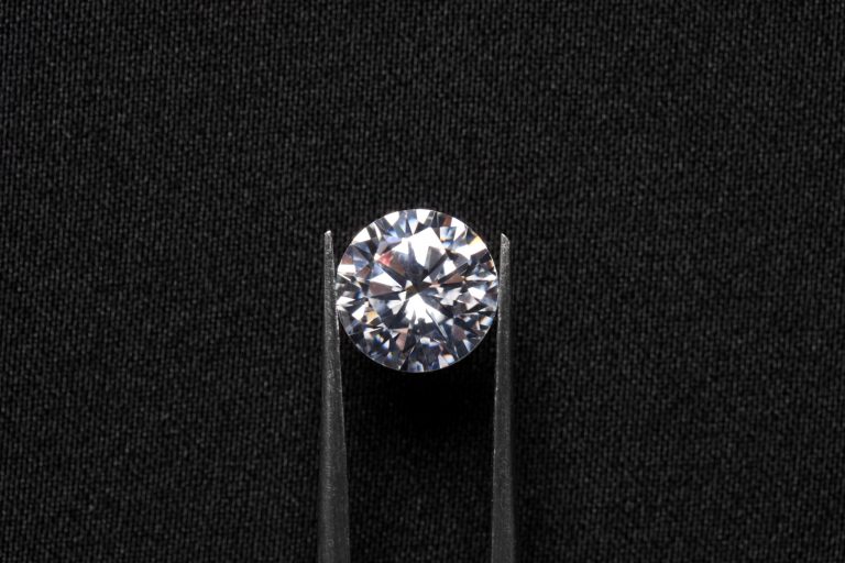 “Superdiamante” encontrado em meteoros é produzido pela 1ª vez