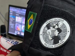 Suspeito é preso com mais de 3 mil arquivos de