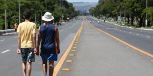 Tempo ao ar livre ajuda a prevenir casos de miopia