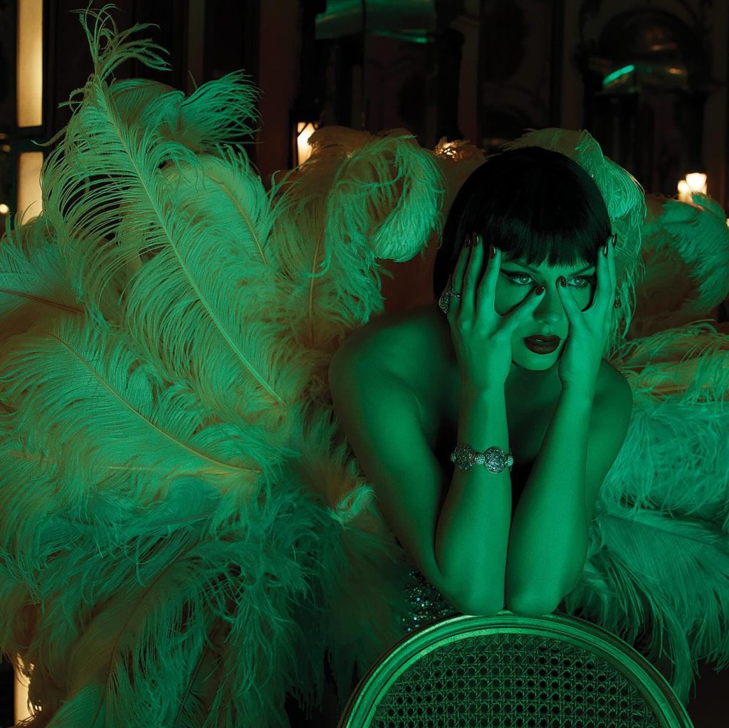 “The Life of a Showgirl”: Taylor Swift revela capa e