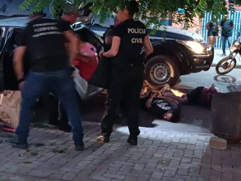 Trio é preso em flagrante instalando ‘chupa-cabra’ em agência bancária