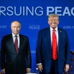 Trump e Putin se reúnem no Alasca para discutir futuro