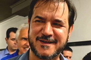 União Brasil usa dinheiro público para bancar viagem de políticos