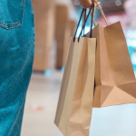 Varejo brasileiro cresce 2,4% em julho, aponta pesquisa – Agenda