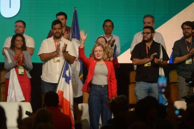 “Vivemos uma ameaça inédita à soberania”, diz Gleisi durante evento