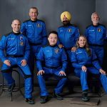 Voo turístico da Blue Origin leva representantes de seis países