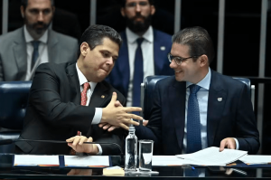 ‘atitude arbitrária’ – Agenda do Poder