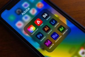 Adobe lança versão gratuita do Premiere para iPhone