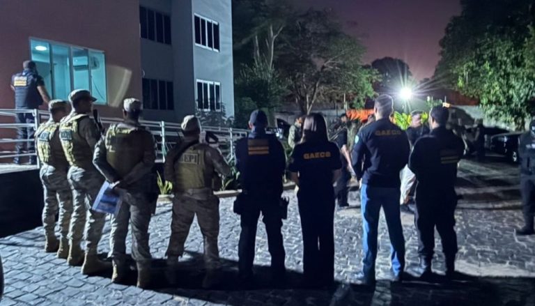 Aeronaves, embarcações e veículos são apreendidos de grupo criminoso no