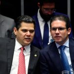 Alcolumbre e Motta discutem anistia sem chegar a acordo sobre
