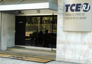 Alerj aprova lei que regulamenta auxílios pagos a servidores do