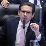 Após atos contra a PEC da Blindagem e anistia, Hugo