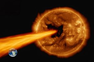 “Bafo” da “borboleta gigante” no Sol atinge com força a