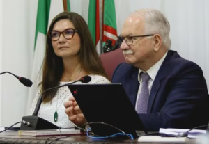 Bolsonarista agride filha de ministro do Supremo Tribunal Federal na