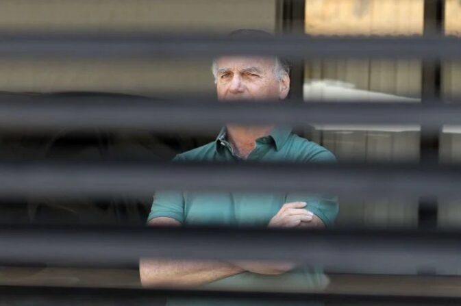 Bolsonaro é o primeiro ex-presidente condenado por golpe